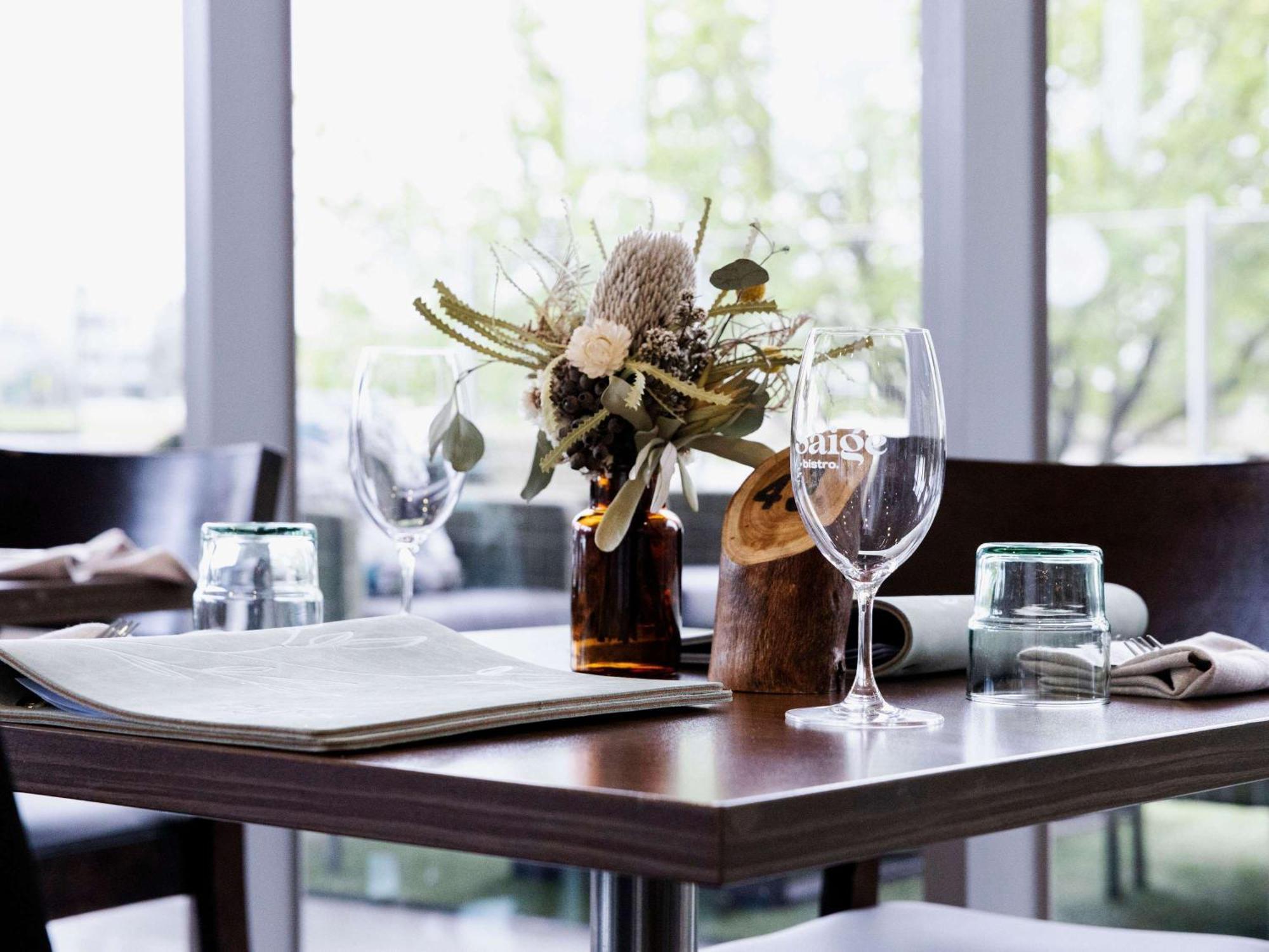 Mercure Melbourne Caroline Springs Eksteriør bilde
